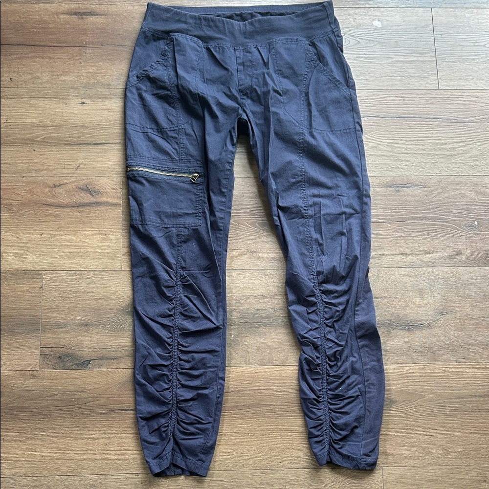 Wearables Navy Ruched Leg Joggers with Zip Pocket !! Medium